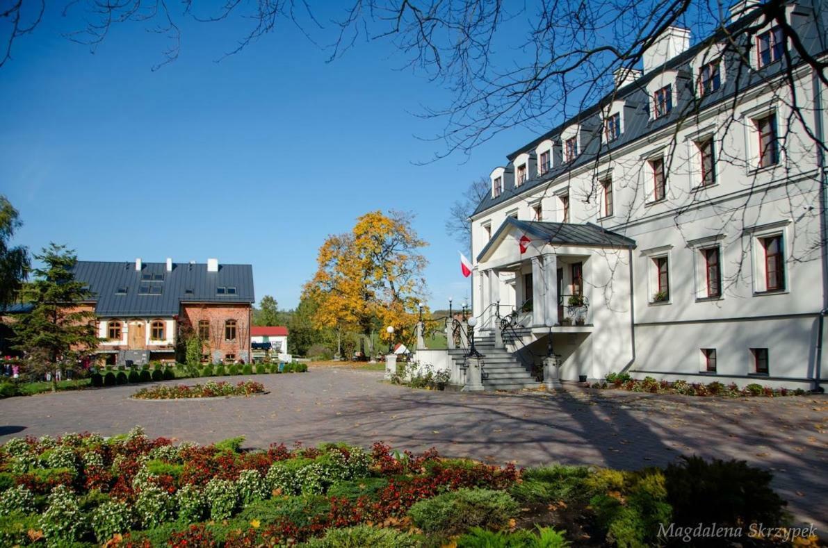 Zielona Brama Hotel Przywidz  Exterior photo